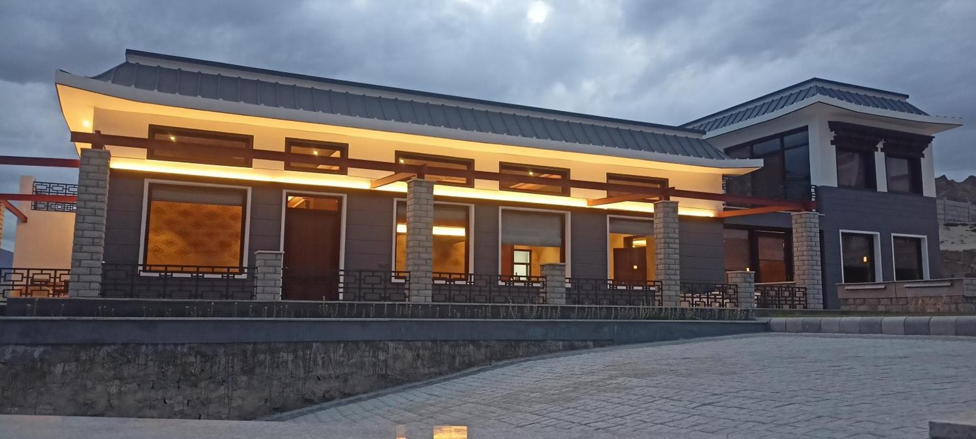 Angkasa Ladakh Resort 레 외부 사진