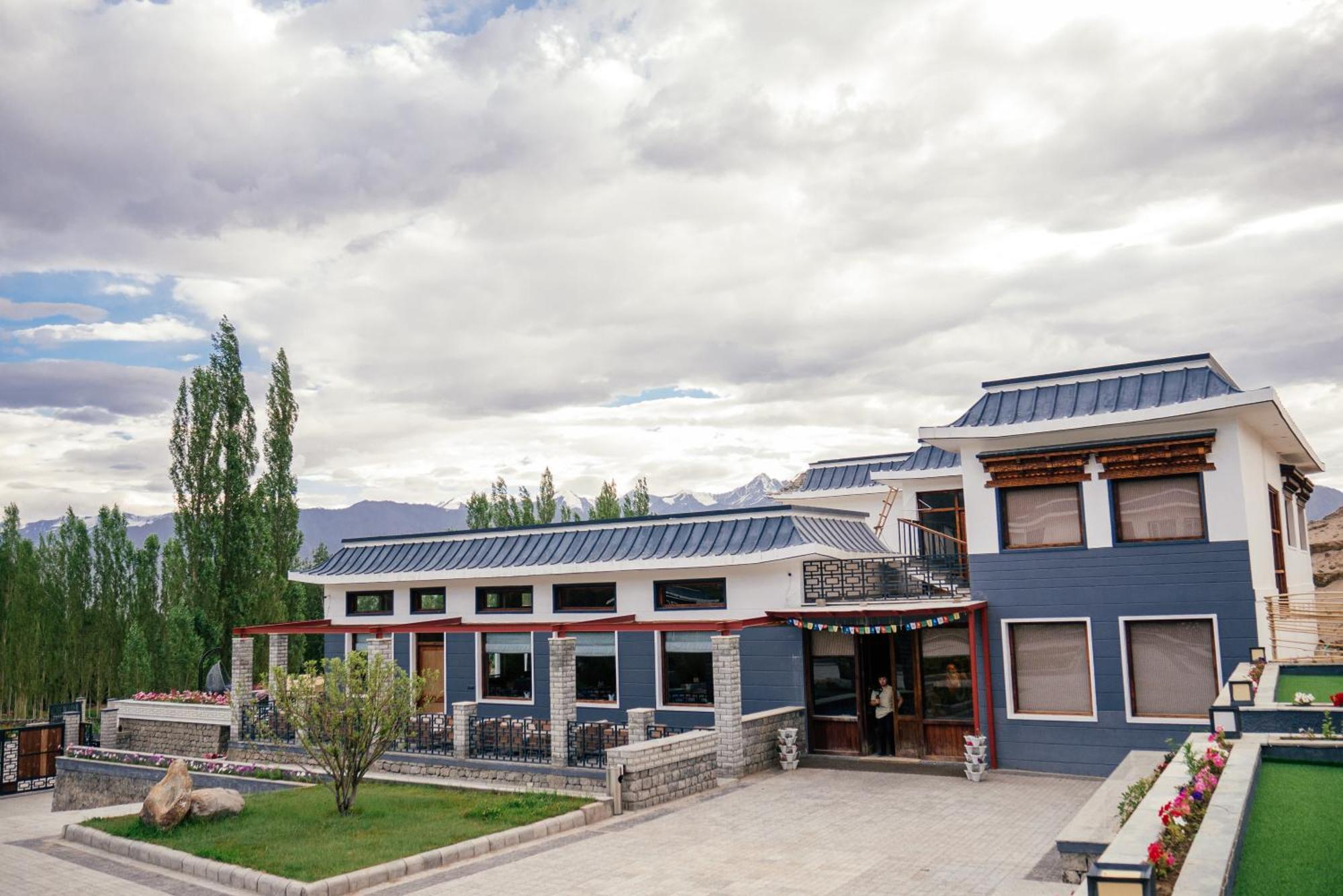 Angkasa Ladakh Resort 레 외부 사진