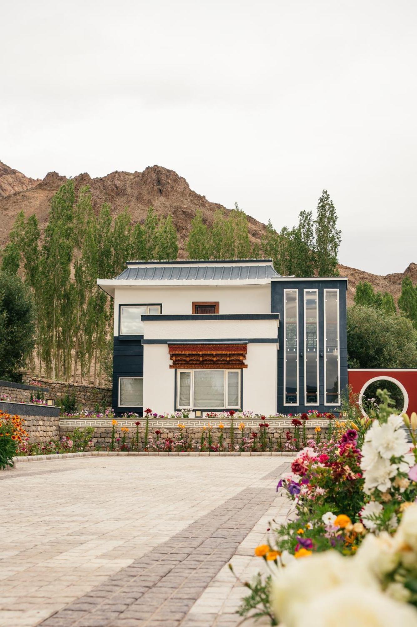 Angkasa Ladakh Resort 레 외부 사진